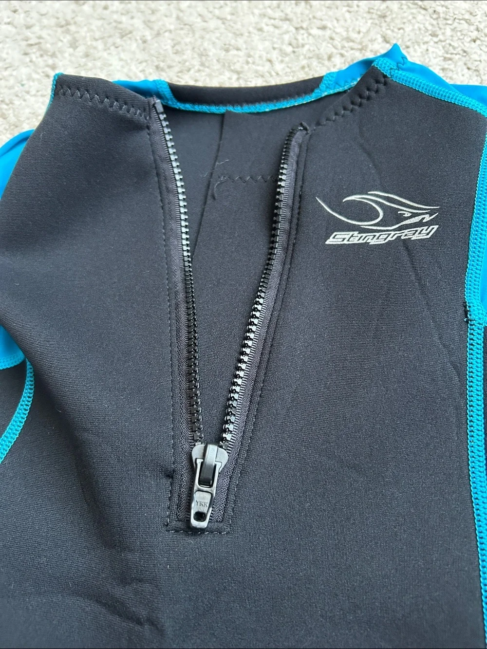 Stingray Kids Black and Bright Blue Long-Sleeve Swim Rashguard